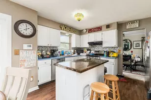 5480 Avonhurst Ct, Galloway, OH 43119 - Photo 4