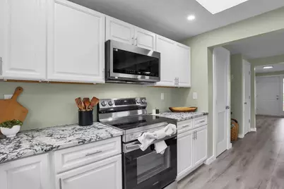 5085 Brush Ridge Court, Columbus, OH 43228 - Photo 6
