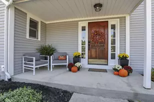 1091 Cross Country Dr, Columbus, OH 43235 - Photo 6