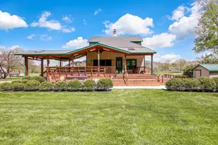 26021 Bailey Rd, Rockbridge, OH 43149 - Photo 8