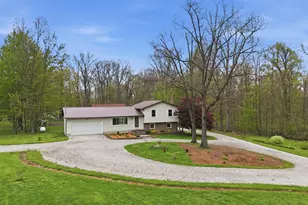 203 Timmerman Rd, Mansfield, OH 44903 - Photo 2