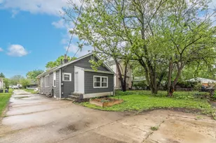 2470 Azelda St, Columbus, OH 43211 - Photo 30