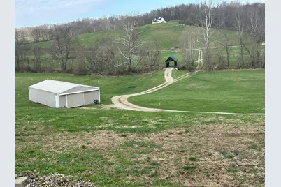 13950 W Carlisle Road, Frazeysburg, OH 43822 - Photo 16