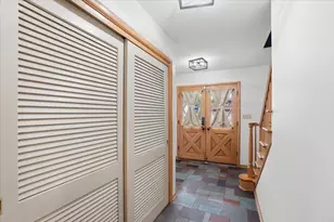 1454 Lonsdale Rd, Columbus, OH 43232 - Photo 2