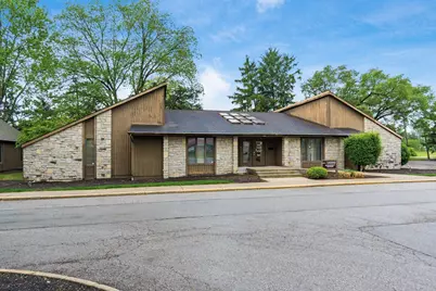 2513 Oakstone Drive, Columbus, OH 43231 - Photo 2