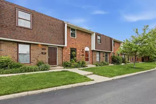 1945 Willoway Cir N, Columbus, OH 43220 - Photo 2