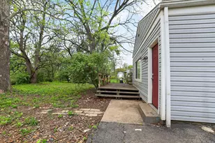 1795 Eastbrook Dr S, Columbus, OH 43223 - Photo 8