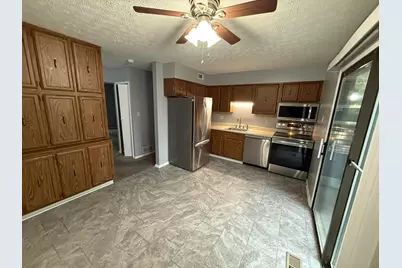 5746 Great Hall Court #C, Columbus, OH 43231 - Photo 2