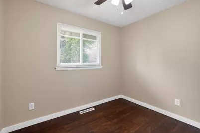 2446 Kitchner Drive, Columbus, OH 43207 - Photo 14