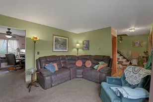 908 Larkfield Dr, Columbus, OH 43085 - Photo 16