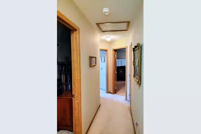 908 Larkfield Drive, Columbus, OH 43085 - Photo 16