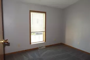422 Lockbay Rd, Commercial Point, OH 43116 - Photo 12