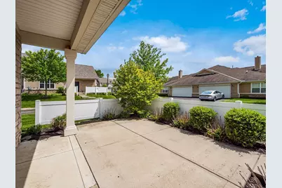 364 Cover Place, Columbus, OH 43235 - Photo 2