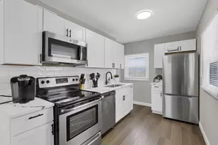 3237 E 12th Ave, Columbus, OH 43219 - Photo 14