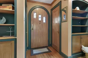 212 S Roosevelt Ave, Columbus, OH 43209 - Photo 6