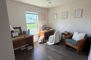 15 S Shafer St, Athens, OH 45701 - Photo 6