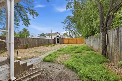 2584 Eakin Road, Columbus, OH 43204 - Photo 20