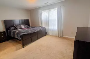 498 E Kossuth St, Columbus, OH 43206 - Photo 8