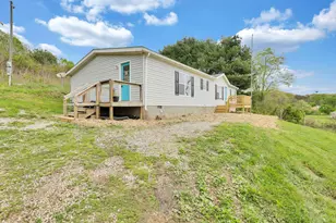 12186 State Route 155, Corning, OH 43730 - Photo 48