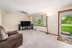7750 Lewis Center Rd, Westerville, OH 43082 - Photo 6