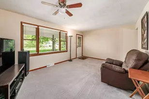 7750 Lewis Center Rd, Westerville, OH 43082 - Photo 8