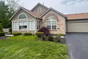 855 Lambton Cir W, Lancaster, OH 43130 - Photo 2