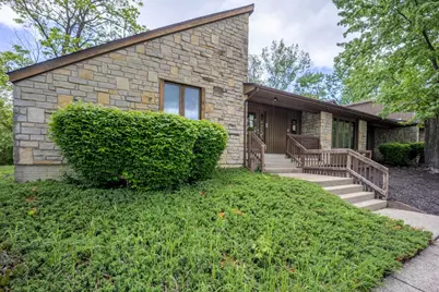 2602 Oakstone Drive #2600, Columbus, OH 43231 - Photo 2
