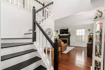 7831 Leaview Drive, Columbus, OH 43235 - Photo 4
