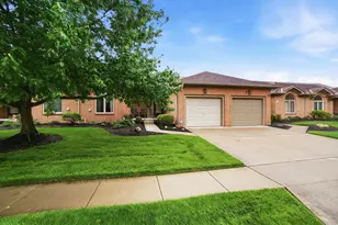 4781 Cypress Grove Dr, Groveport, OH 43125 - Photo 2