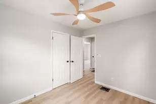 3569 Dresden St, Columbus, OH 43224 - Photo 12