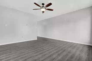 109 N Main St, Williamsport, OH 43164 - Photo 8