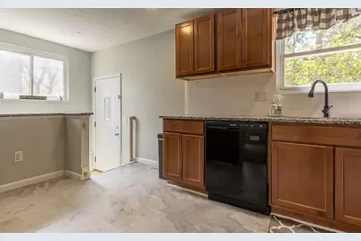 443 Carolann Avenue, Columbus, OH 43207 - Photo 16