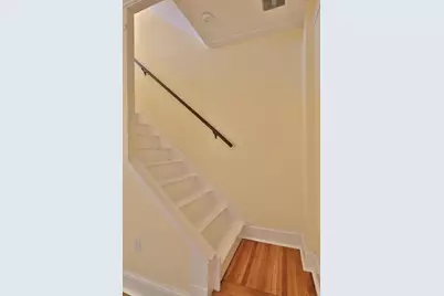 30 E Dodridge Street, Columbus, OH 43202 - Photo 24