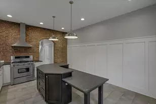 113 E Sycamore St, Columbus, OH 43206 - Photo 18