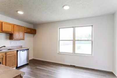 4541 Parkwick Drive, Columbus, OH 43228 - Photo 2