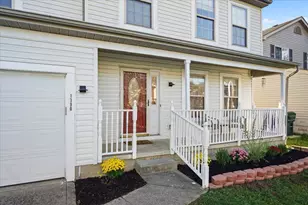1390 Gray Meadow Dr, Columbus, OH 43223 - Photo 2