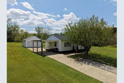1105 Coonpath Road NW, Lancaster, OH 43130 - Photo 2