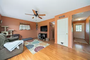 1387 Village Dr, Marysville, OH 43040 - Photo 18