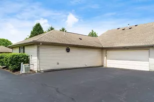 4014 Wiston Dr, Groveport, OH 43125 - Photo 2