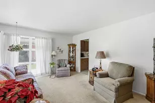 607 E Weisheimer Rd, Columbus, OH 43214 - Photo 10