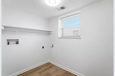 1120 E College Avenue, Westerville, OH 43081 - Photo 42