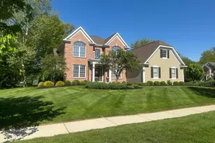 9228 Creighton Dr, Powell, OH 43065 - Photo 2