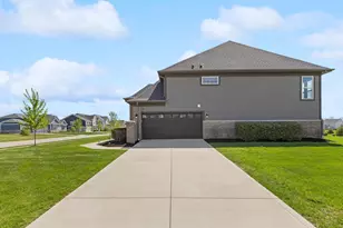 2665 Russell Woods Dr, Delaware, OH 43015 - Photo 50