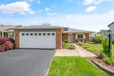 4858 Wallington Drive, Hilliard, OH 43026 - Photo 2