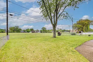 3314 Dresden St, Columbus, OH 43224 - Photo 28