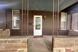349 W Main St, Mechanicsburg, OH 43044 - Photo 2