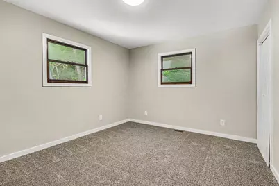 7670 Buckeye Road SE, Sugar Grove, OH 43155 - Photo 10