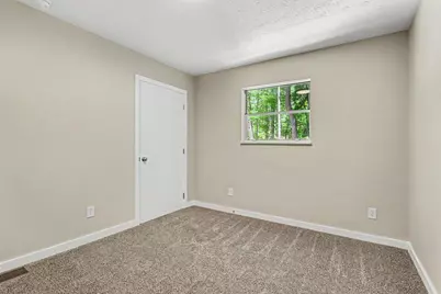 7670 Buckeye Road SE, Sugar Grove, OH 43155 - Photo 12