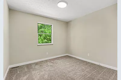 7670 Buckeye Road SE, Sugar Grove, OH 43155 - Photo 14