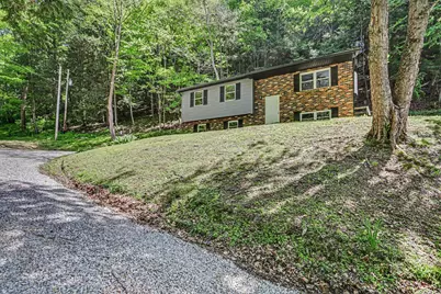 7670 Buckeye Road SE, Sugar Grove, OH 43155 - Photo 2